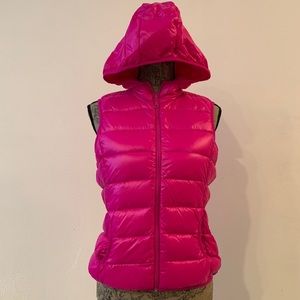 Active Basic Women’s pink puffer vest